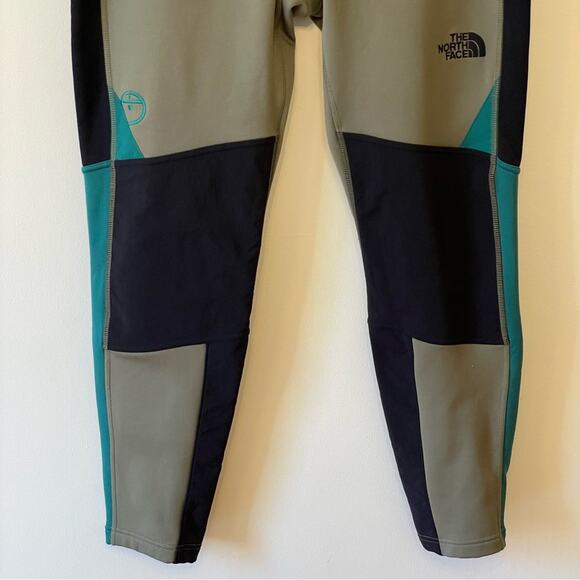 The North Face XL black green leggings athletic outdoor gorpcore sporty casual - Picture 3 of 9
